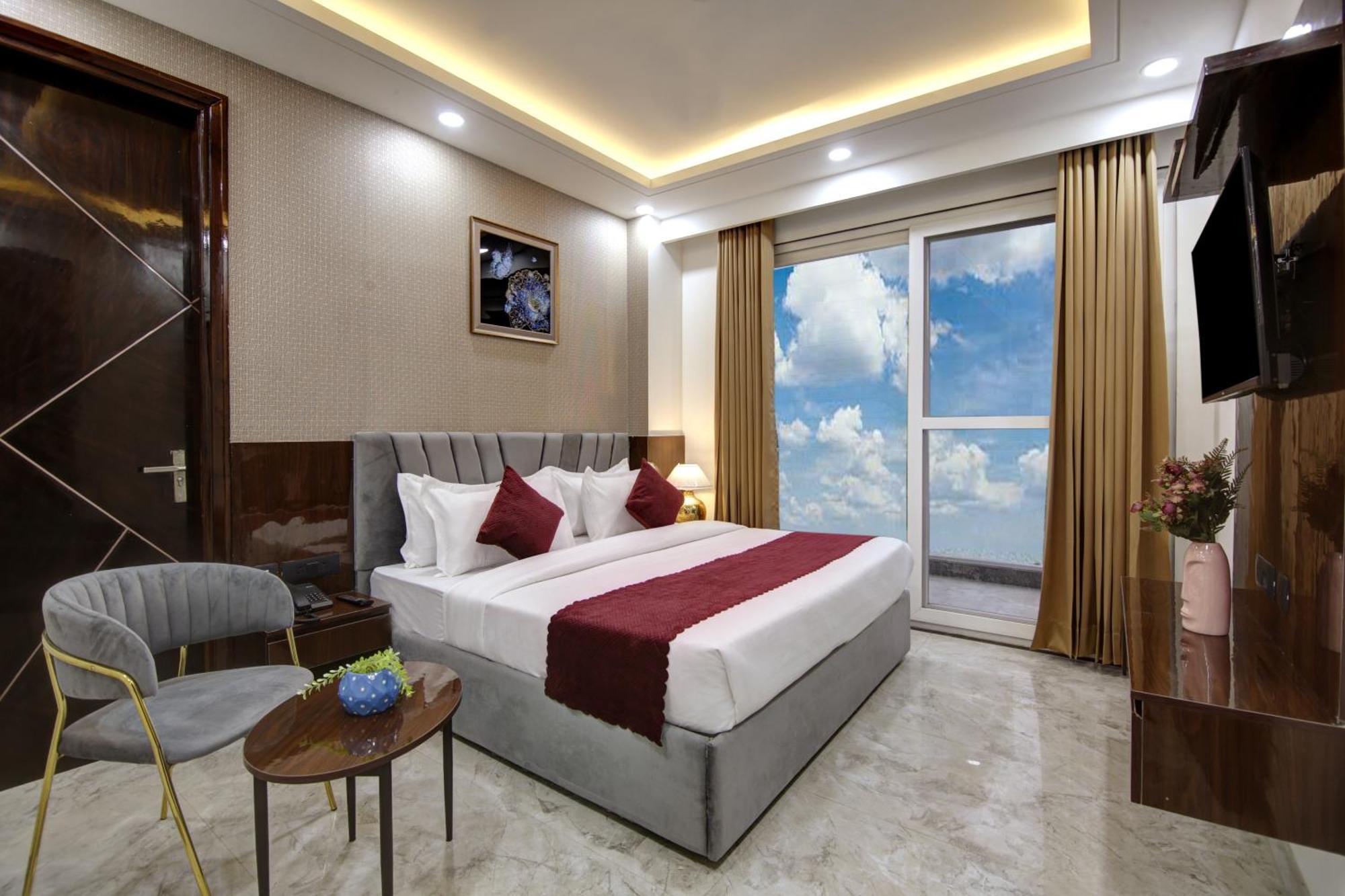 Limewood Stay - Millennium Huda City Center Gurgaon Esterno foto