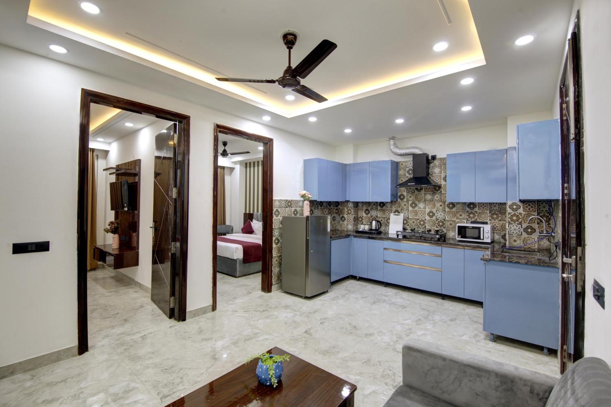 Limewood Stay - Millennium Huda City Center Gurgaon Esterno foto